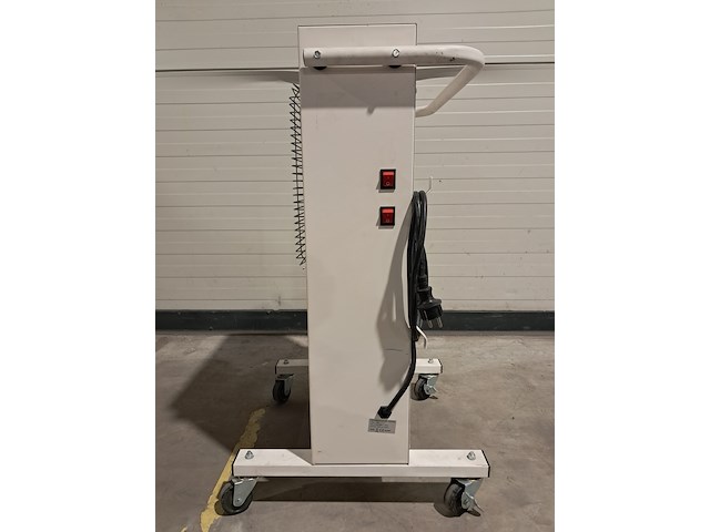 Elektroheater infrarood 3kw 230v (red rad) ningbo vertak, jd02001, bouwjaar 2022 - afbeelding 4 van  9