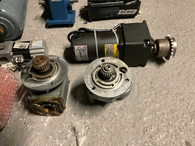 Elektromotor (14x) - afbeelding 7 van  9