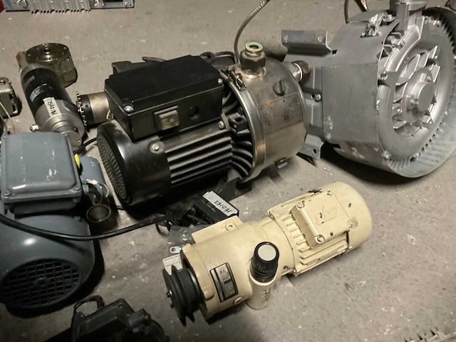 Elektromotor (14x) - afbeelding 2 van  7