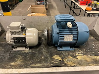 Elektromotor (2x) - afbeelding 1 van  5