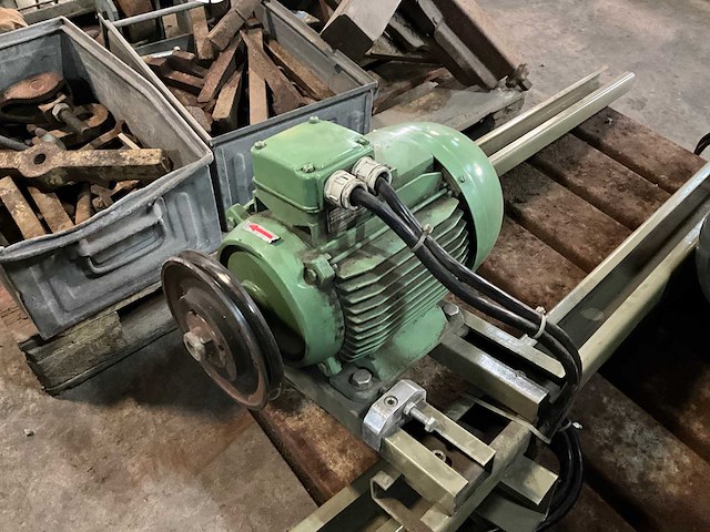 Elektromotor (2x) - afbeelding 5 van  6