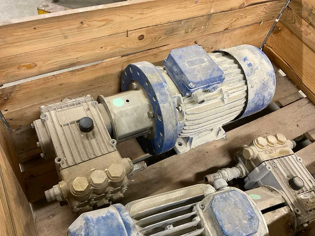 Elektromotor (2x) - afbeelding 5 van  5