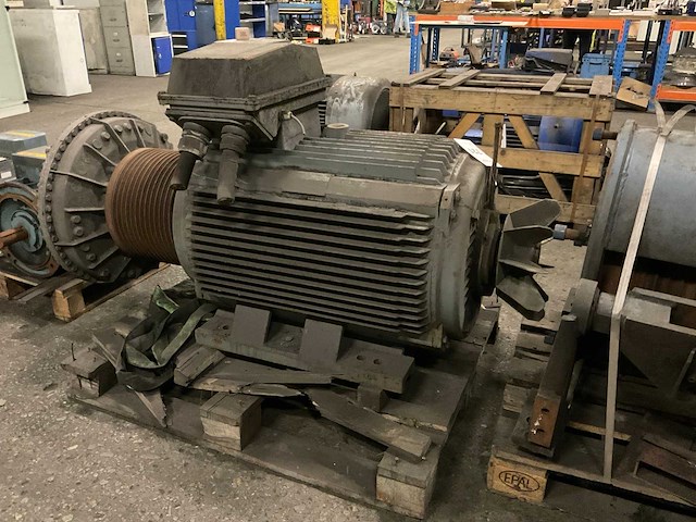 Elektromotor (2x) - afbeelding 5 van  11