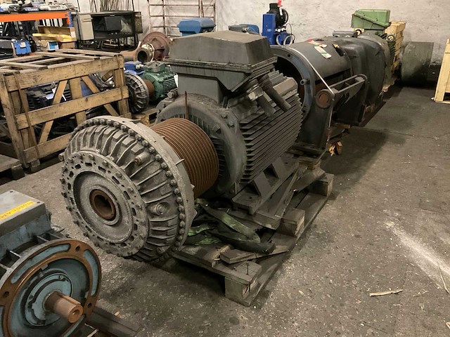 Elektromotor (2x) - afbeelding 7 van  11