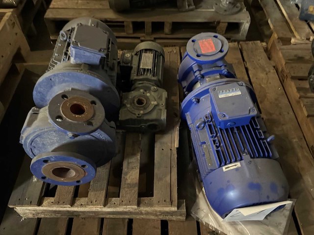Elektromotor (3x) - afbeelding 2 van  3