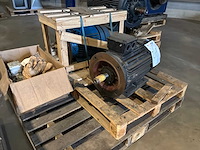 Elektromotor (3x) - afbeelding 1 van  5