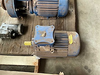 Elektromotor (3x) - afbeelding 2 van  5