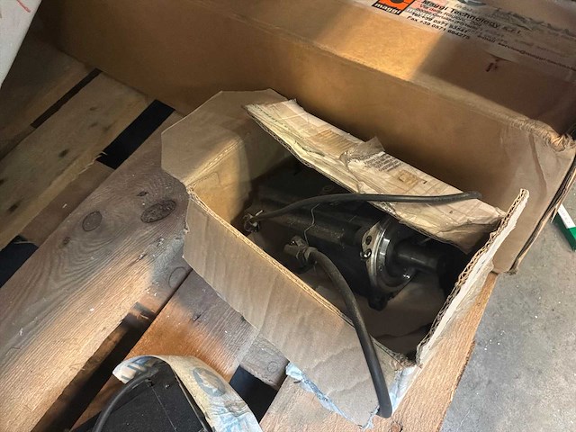 Elektromotor (4x) - afbeelding 4 van  5