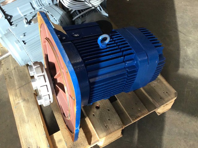 Elektromotor (4x) - afbeelding 3 van  11