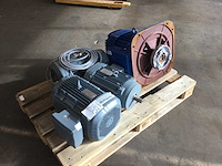 Elektromotor (4x) - afbeelding 1 van  11