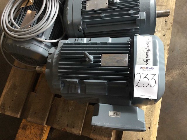 Elektromotor (4x) - afbeelding 10 van  11