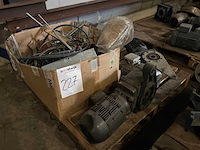 Elektromotor (4x) - afbeelding 1 van  6