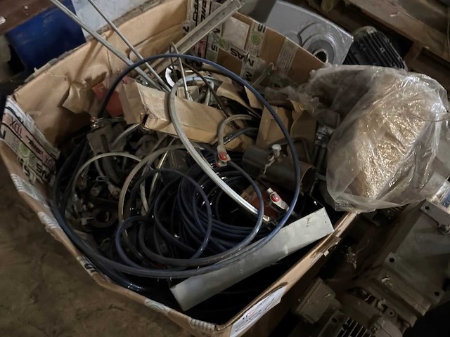 Elektromotor (4x) - afbeelding 3 van  6