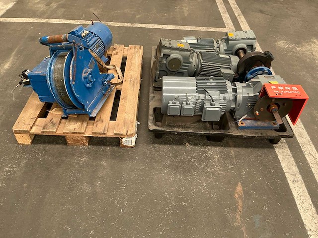 Elektromotor (4x) - afbeelding 2 van  7