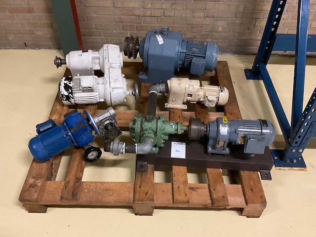 Elektromotor (5x) - afbeelding 1 van  5