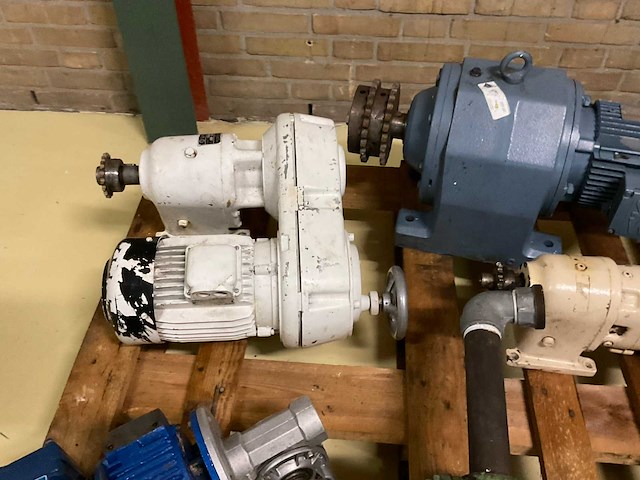 Elektromotor (5x) - afbeelding 3 van  5