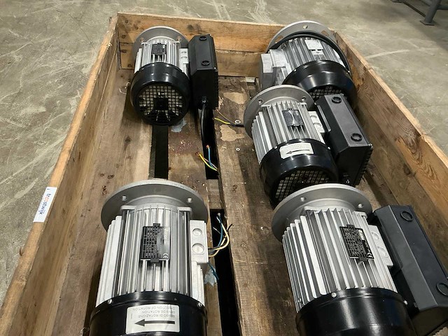 Elektromotor (5x) - afbeelding 5 van  13