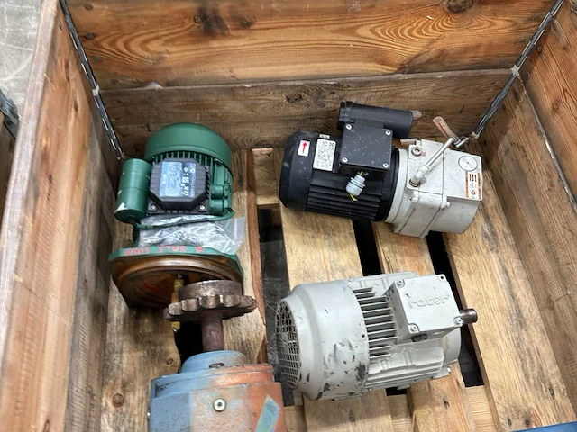 Elektromotor (6x) - afbeelding 3 van  9