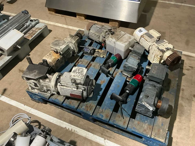 Elektromotor (6x) - afbeelding 4 van  10