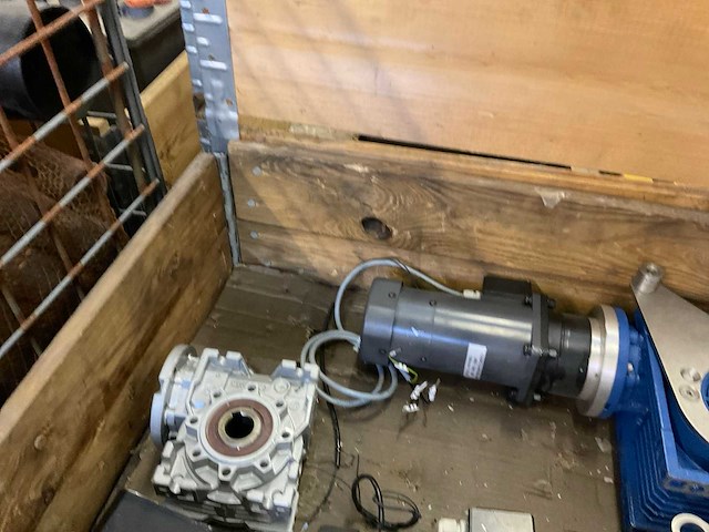 Elektromotor (7x) - afbeelding 8 van  11