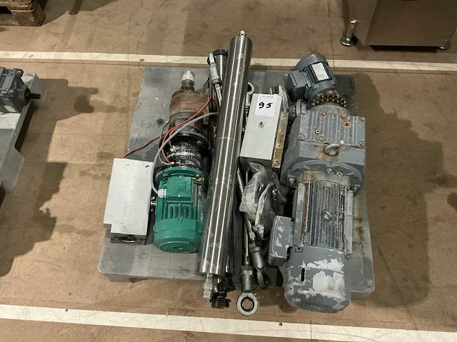 Elektromotor en divers (3x) - afbeelding 8 van  13