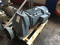 Elektromotor met vertraging - afbeelding 1 van  4