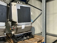 Elektromotor met vertragingskast en machine - afbeelding 1 van  6