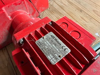 Elektromotor met vertragingskast - afbeelding 1 van  2