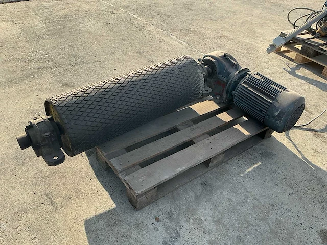 Elektromotor met vertragingskast - afbeelding 5 van  10