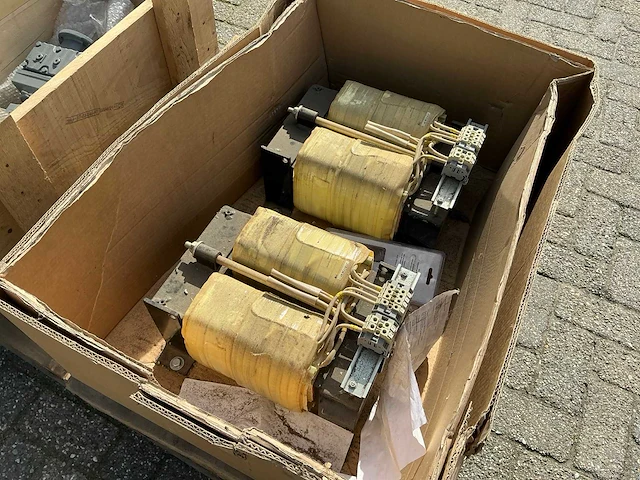 Elektromotor + regelaars - afbeelding 8 van  8