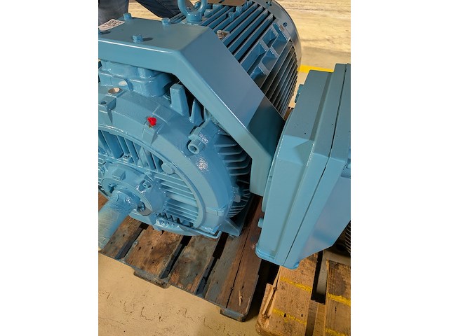 Elektromotor - afbeelding 1 van  7