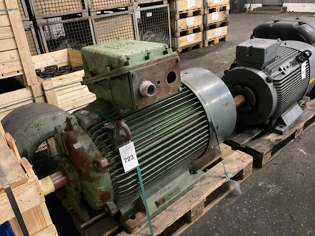 Elektromotor - afbeelding 3 van  6