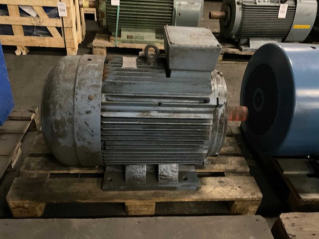 Elektromotor - afbeelding 6 van  6