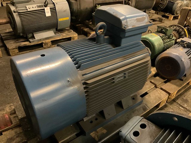 Elektromotor - afbeelding 6 van  6