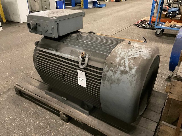 Elektromotor - afbeelding 1 van  7