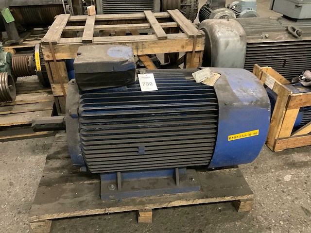 Elektromotor - afbeelding 3 van  4