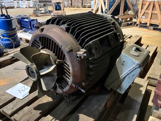 Elektromotor - afbeelding 1 van  1