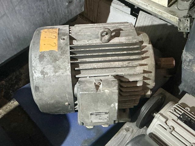 Elektromotoren divers (9x) - afbeelding 14 van  21