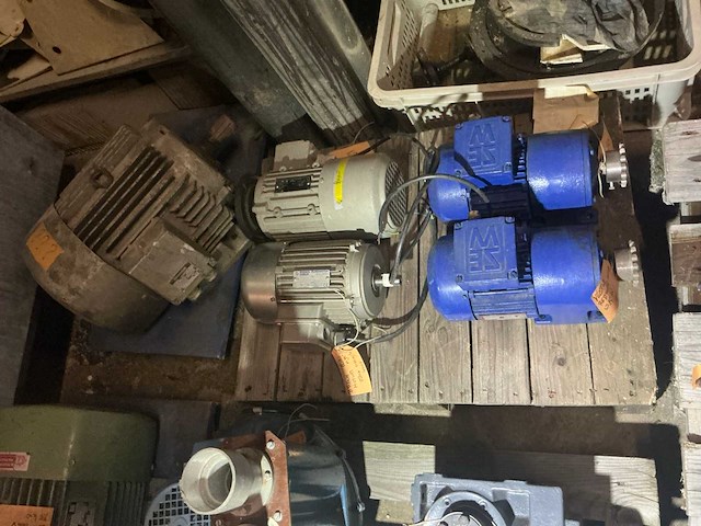 Elektromotoren divers (9x) - afbeelding 17 van  21