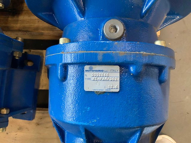 Elektromotoren met vertraging (4x) - afbeelding 1 van  5