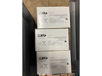 Elektronica en schakelmateriaal (60x) - afbeelding 5 van  9