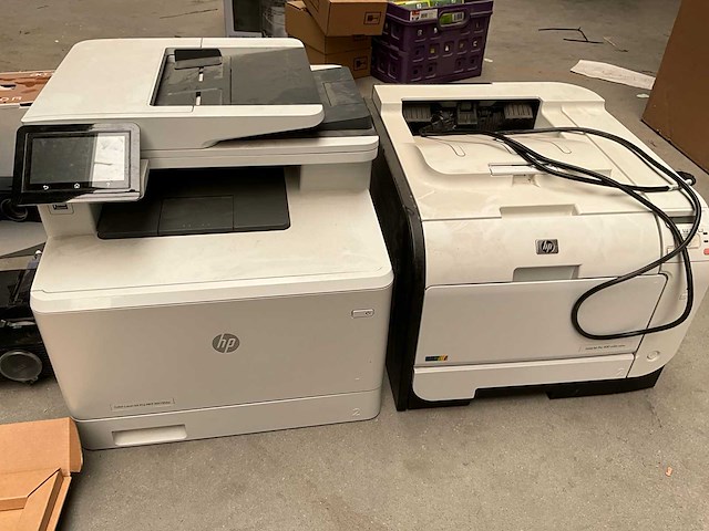 Elektronica o.a. beamer, printers + cardridges - afbeelding 4 van  6