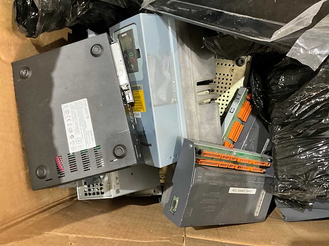 Elektronica - afbeelding 5 van  9