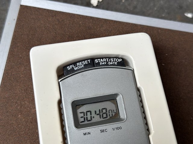 Elektronische stopwatch op zonne-energie tag heuer, solar, grijs - afbeelding 3 van  7