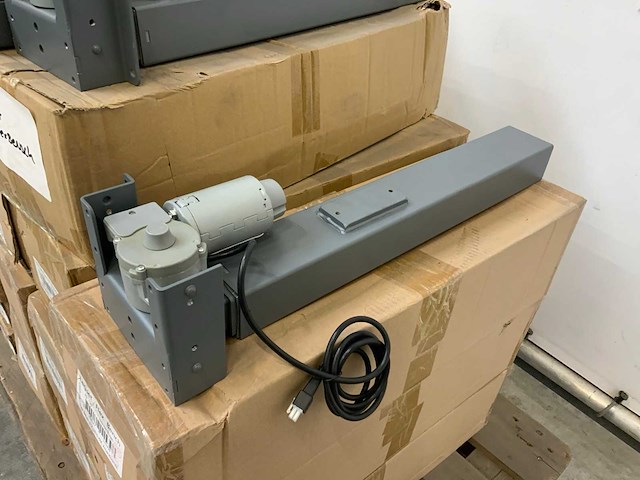 Elektronische verstelbare tafelpoot - afbeelding 4 van  7