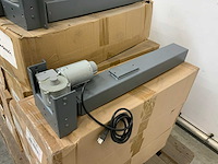 Elektronische verstelbare tafelpoot - afbeelding 4 van  7