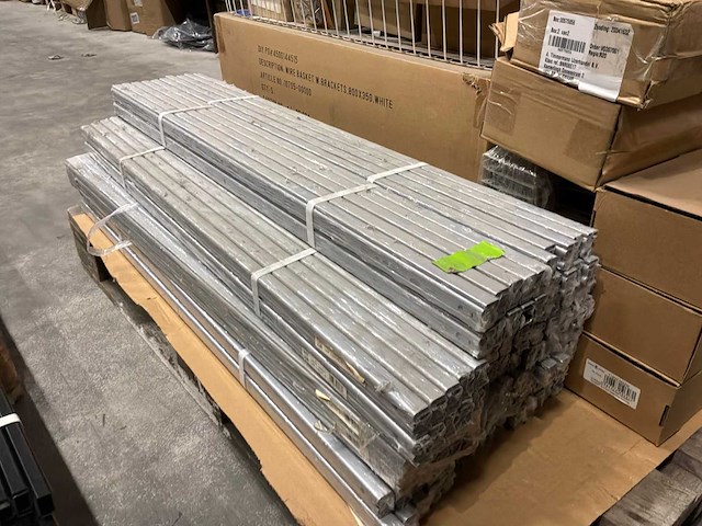 Element system wandplank stelling. (801x) - afbeelding 1 van  1