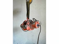 Elephant - 1991 - kettingtakel - afbeelding 2 van  7