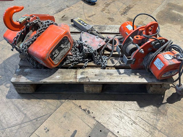 Elephant - 3000kg - electric chain hoist - 2001 - afbeelding 3 van  9