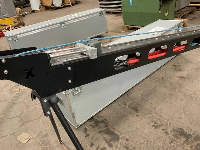 Elevon scorpion draagbaar elastisch katapult lanceersysteem - afbeelding 12 van  13